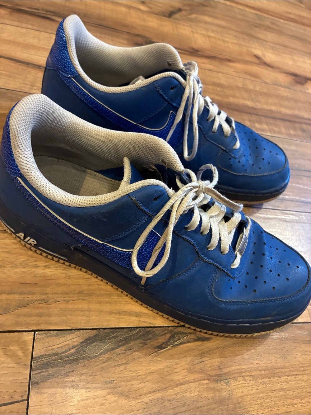 Nike Men's Air Force 1 Lowd Royal Blue Lace-Up Sneakers with White Accents